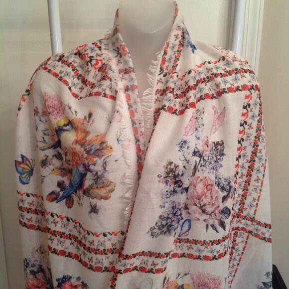 NWOT JC Sunny Floral Flowers Birds Butterflies Fringe Scarf Shawl Wrap - Picture 2 of 10